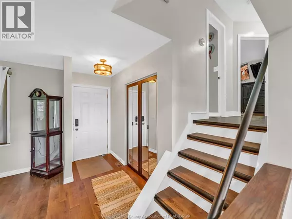 Amherstburg, ON N0R1G0,10 DURANGO