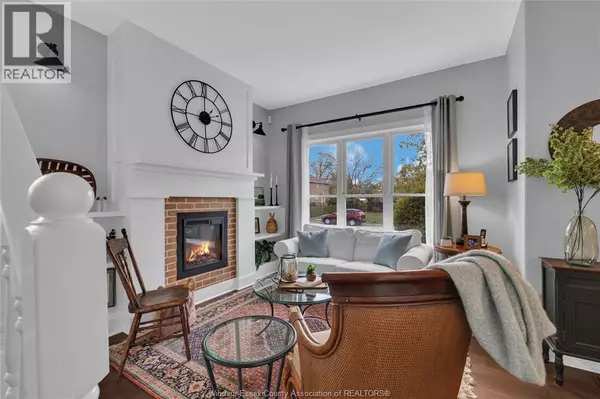 Windsor, ON N8P1K9,1255 LAKEVIEW