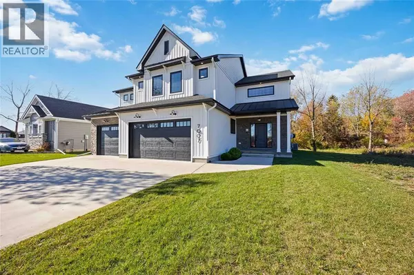 Plympton-wyoming, ON N0N1E0,7007 BLUE COAST HEIGHTS