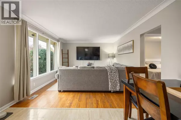 Sarnia, ON N7S1E4,1035 WELLINGTON STREET