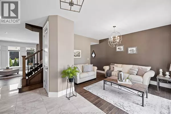 Lasalle, ON N9J0C6,225 ELSWORTH