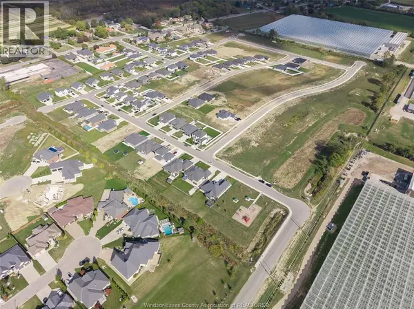 Kingsville, ON N9Y0G6,1944 SERENITY LANE