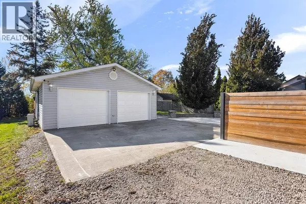 Windsor, ON N9A6J3,4095 BASELINE