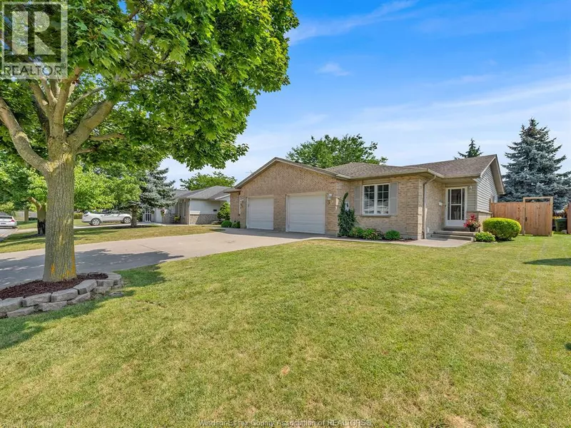 341 RIDGEVIEW PL N, Amherstburg, ON N9V3Y6