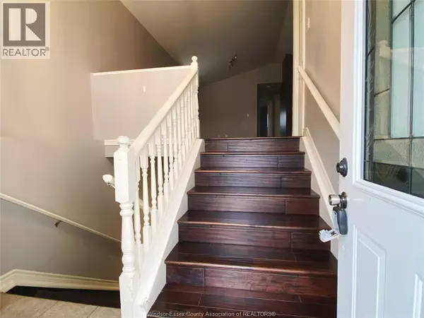 Windsor, ON N9G3B8,1655 SAGEBRUSH