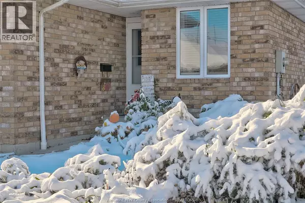 Essex, ON N8M3G5,26 CRANBERRY COURT