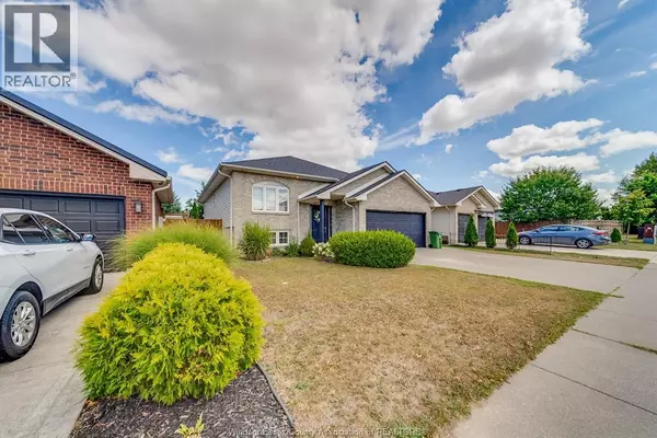 Windsor, ON N8P1W1,1174 CLOVER