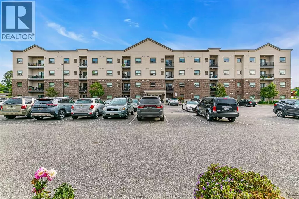 Windsor, ON N8S0A4,8475 Wyandotte Street East #309