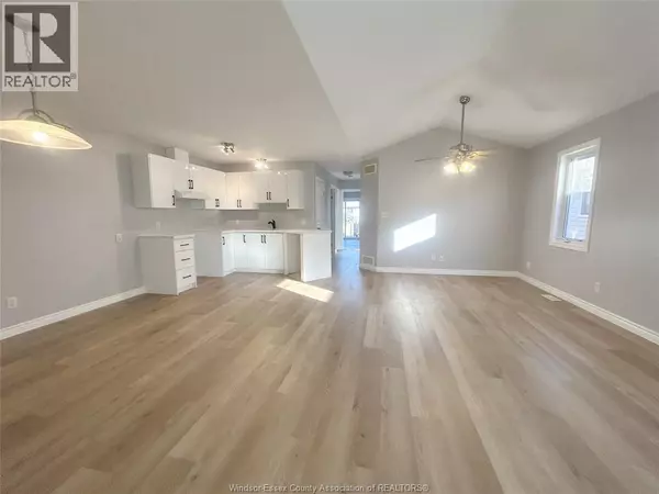 Windsor, ON N9G3C2,4484 TUMBLEWEED CRES