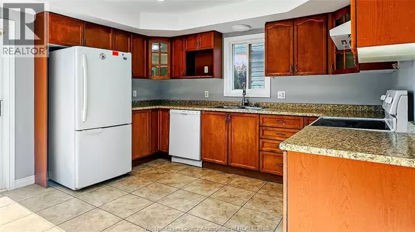 Windsor, ON N9G3G2,4663 HELSINKI CRESCENT