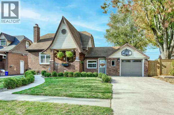 Windsor, ON N9E3E3,2993 RANDOLPH