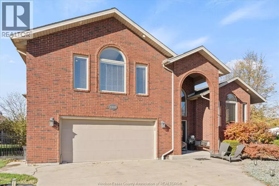 1410 McMahon Crescent, Lakeshore, ON N8L0R1
