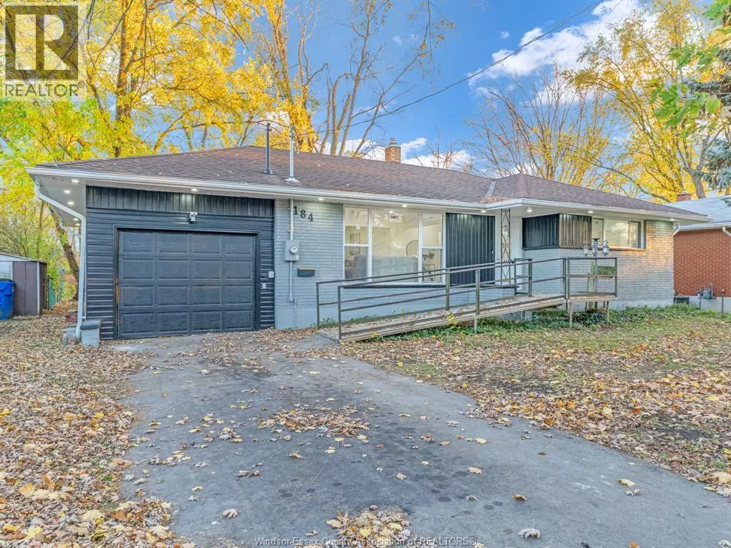 Chatham, ON N7L2M1,184 ELLIS STREET