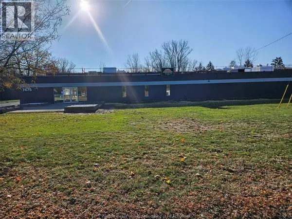 Windsor, ON N8S2B7,7475 TRANBY AVENUE