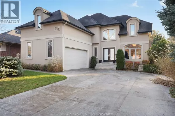 Lasalle, ON N9J3Y6,1215 LYONS