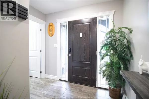 Chatham, ON N7M6K9,235 BRISTOL DRIVE