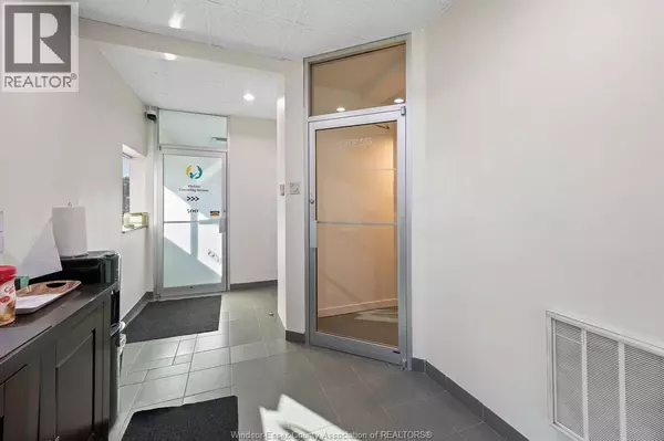 Windsor, ON N8X5K5,4510 RHODES #505