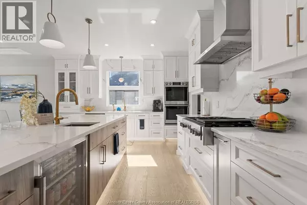 Lakeshore, ON N8N0J3,258 XAVIER CIRCLE