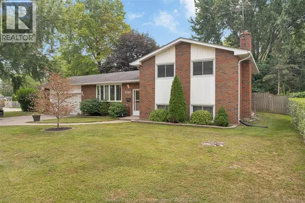 Lasalle, ON N9H1K8,2565 TODD LANE