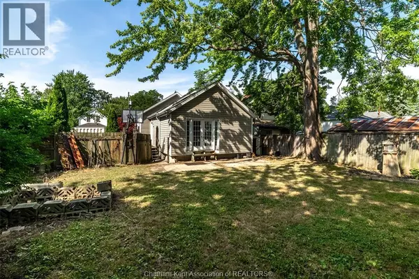 Chatham, ON N7M5G3,67 Pine STREET