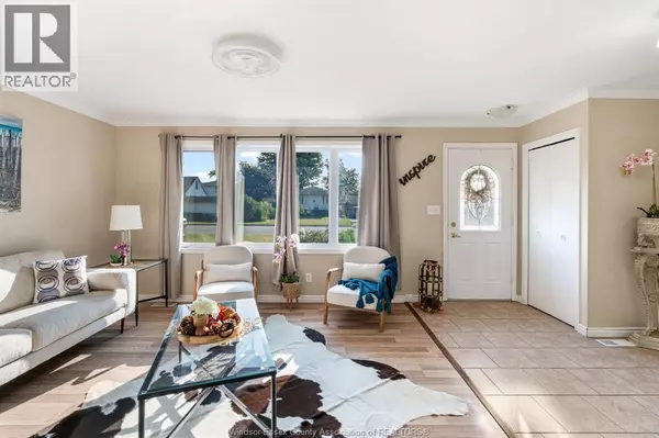 Leamington, ON N8H2R8,1 LONGFIELD LANE