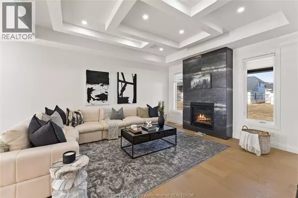 Amherstburg, ON N9V0G9,188 Whelan