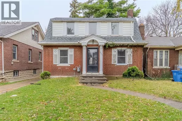 Windsor, ON N9C1G9,2973 Peter STREET