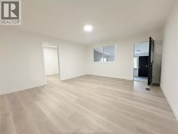 Windsor, ON N9A3K7,1370 WYANDOTTE ST East #2