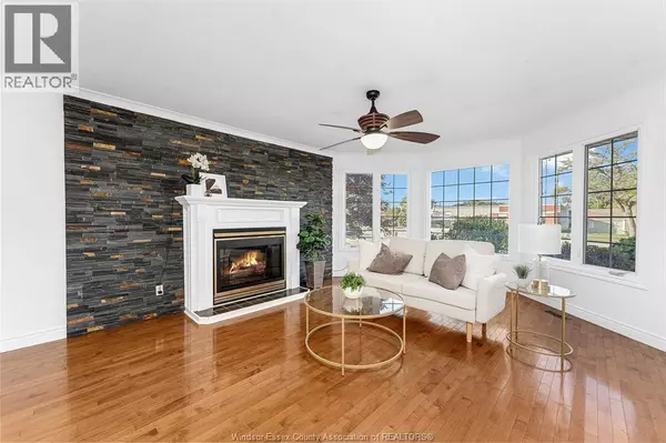 Harrow, ON N0R1G0,371 KING STREET West