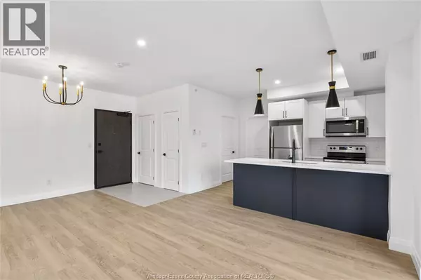 Windsor, ON N9E3N8,3817 HOWARD AVE #313