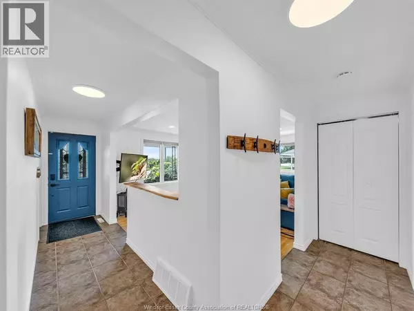 Amherstburg, ON N9V3E3,542 SECOND CONCESSION N