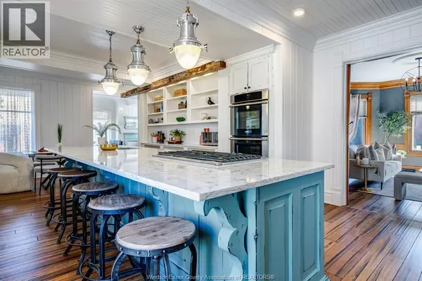 Kingsville, ON N9Y1P2,20 Division STREET South