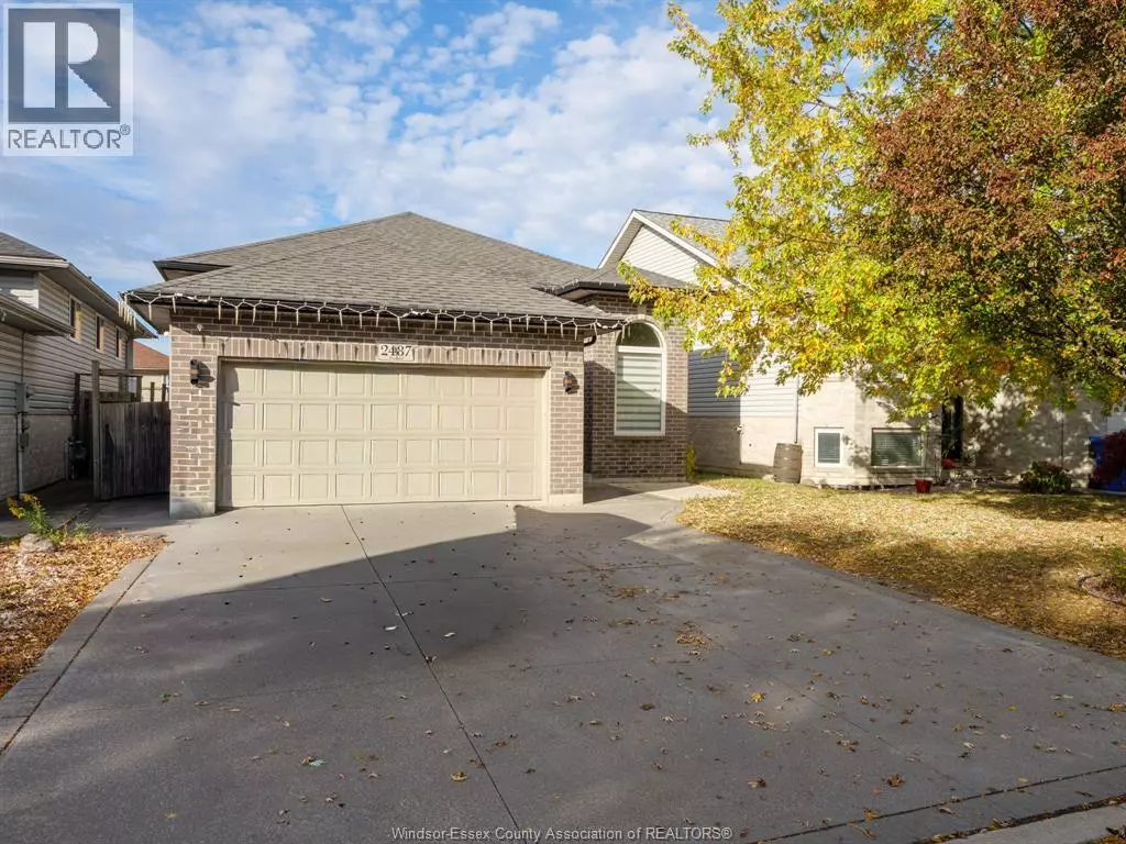 Windsor, ON N8P1V6,2487 DUNESHILL AVENUE