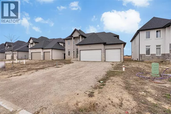 Amherstburg, ON N9V0G9,219 COWAN COURT