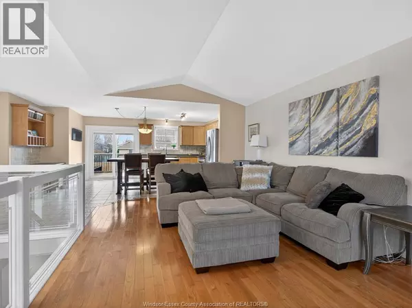 Lakeshore, ON N0R1N0,873 WESTWOOD