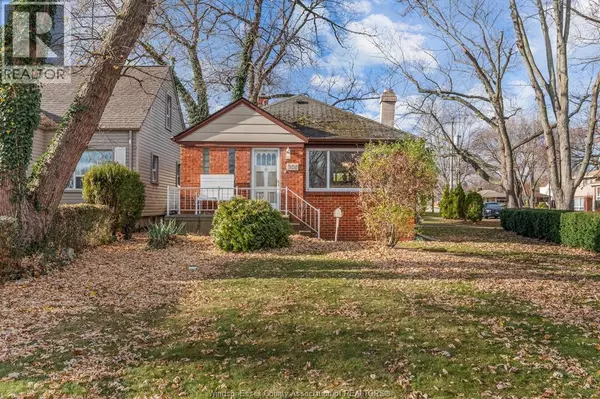 905 ST. MARY'S, Windsor, ON N8S2V1