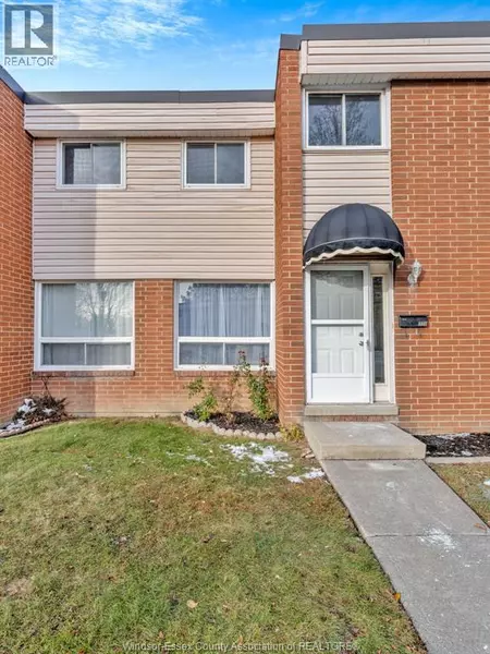 326 FRYER #41, Amherstburg, ON N9V2L9