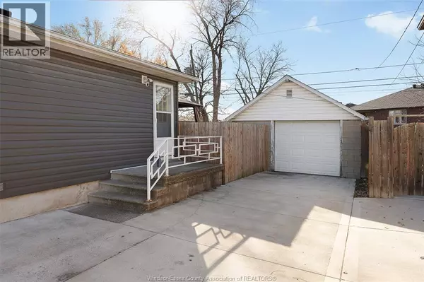 Windsor, ON N9B3H8,2065 DOMINION BOULEVARD