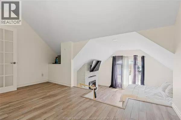 Lasalle, ON N9J1W6,206 WILLOW DRIVE