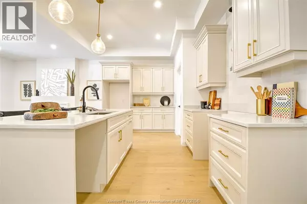 Amherstburg, ON N9V1N3,50 MULBERRY COURT