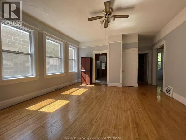 Windsor, ON N9C1B1,3338 SANDWICH STREET