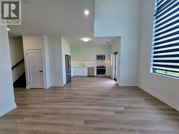 Lasalle, ON N9H0P8,4300 LAURIER Pkwy #221