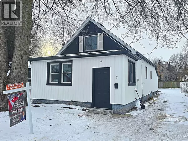 7 FORBES STREET, London, ON N6J1L2