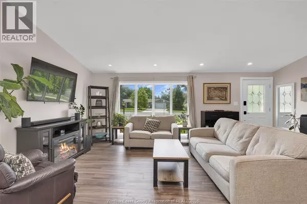 Windsor, ON N9G1B4,1150 CABANA ROAD West