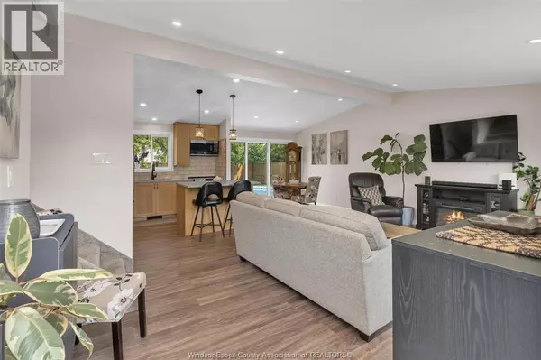 Windsor, ON N9G1B4,1150 CABANA ROAD West