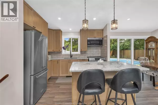 Windsor, ON N9G1B4,1150 CABANA ROAD West