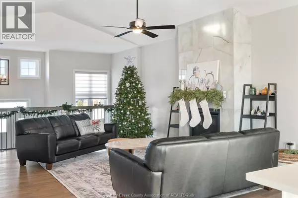 Amherstburg, ON N9V0C2,201 Mullen CRESCENT