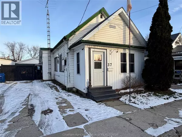 Chatham, ON N7M4N4,37 Foster STREET