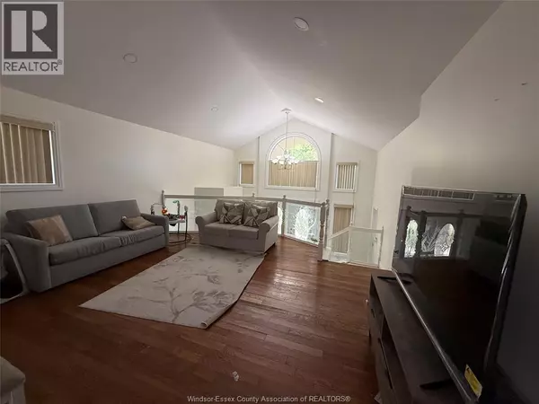 Windsor, ON N9G3C7,733 MASSIMO CRESCENT