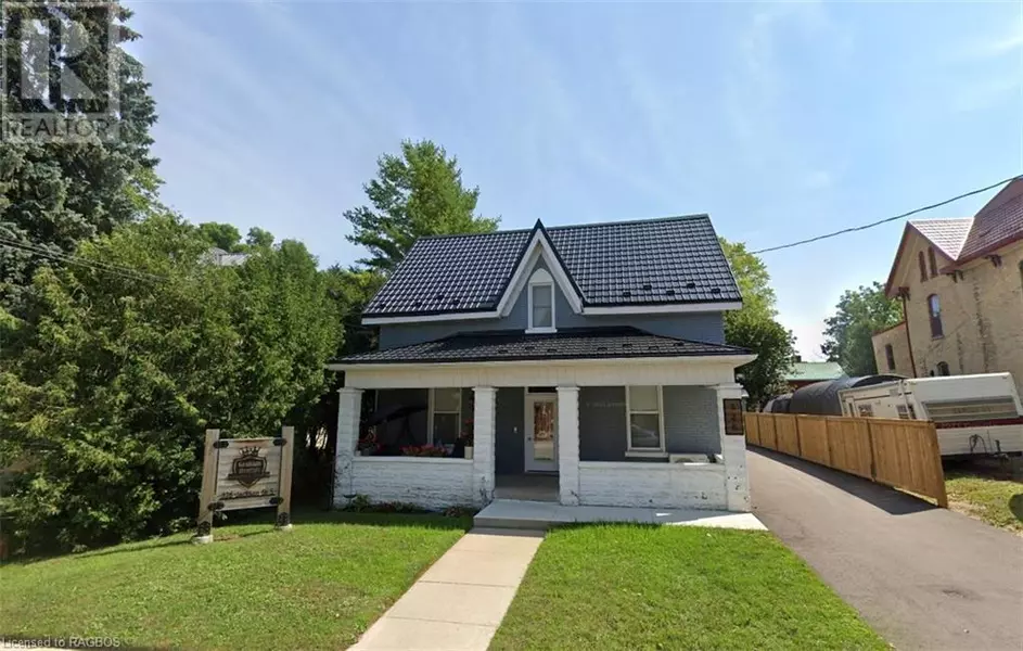 326 JACKSON Street, Walkerton, ON N0G2V0